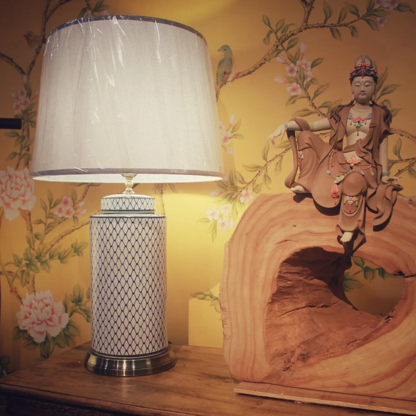 XH-048 & porcelain Guan Yin
