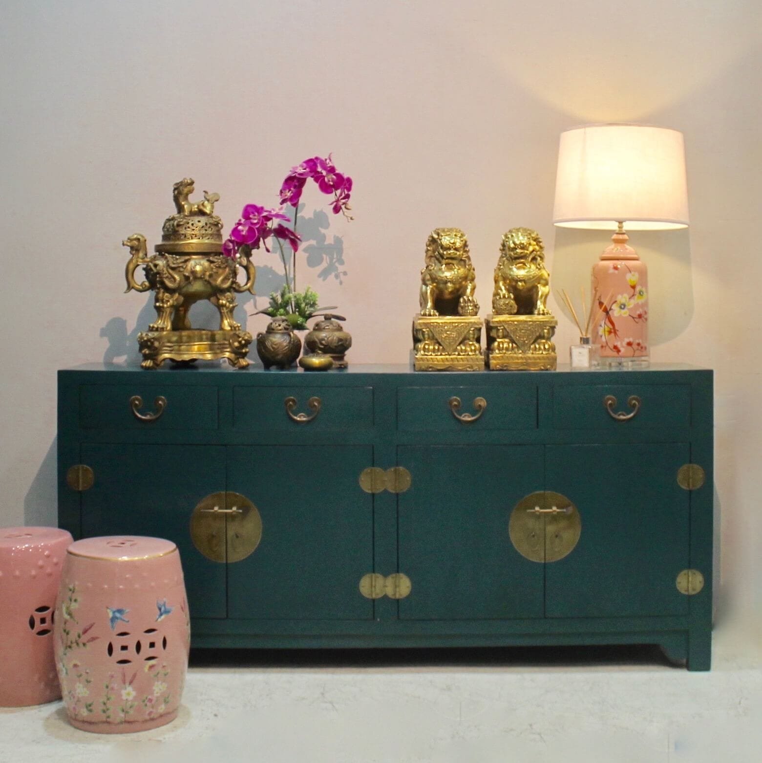 SB37-SEAGRN: Wooden sideboard in a dark sea green colour that is slightly distressed, with rubbed down brown edges for an antique look