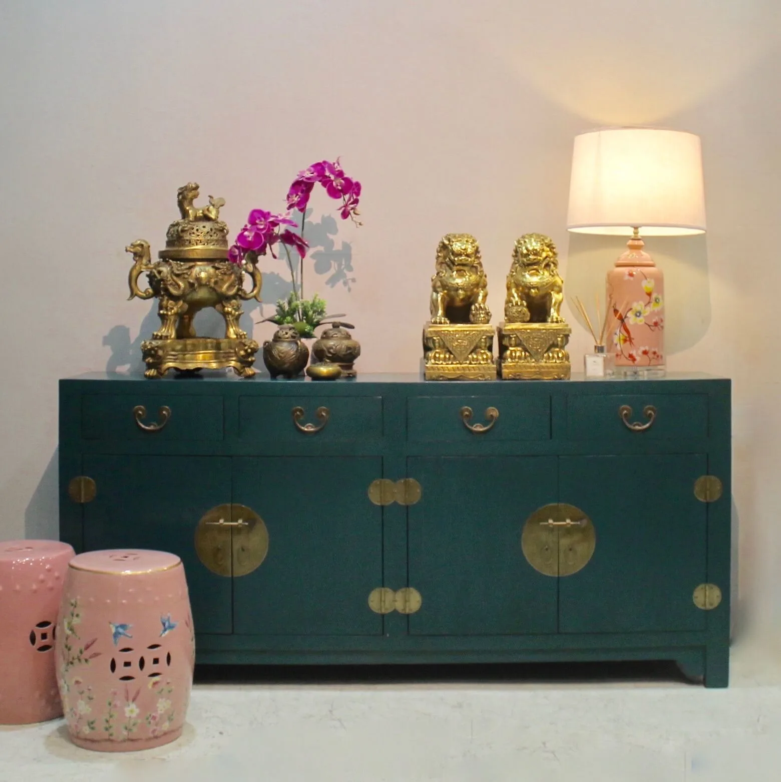 SB37-SEAGRN: Wooden sideboard in a dark sea green colour that is slightly distressed, with rubbed down brown edges for an antique look