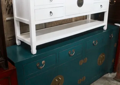 Low sideboard and long sideboard