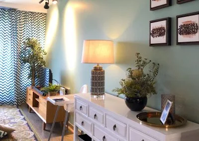 Modern Chinese furniture & accessories in modern home