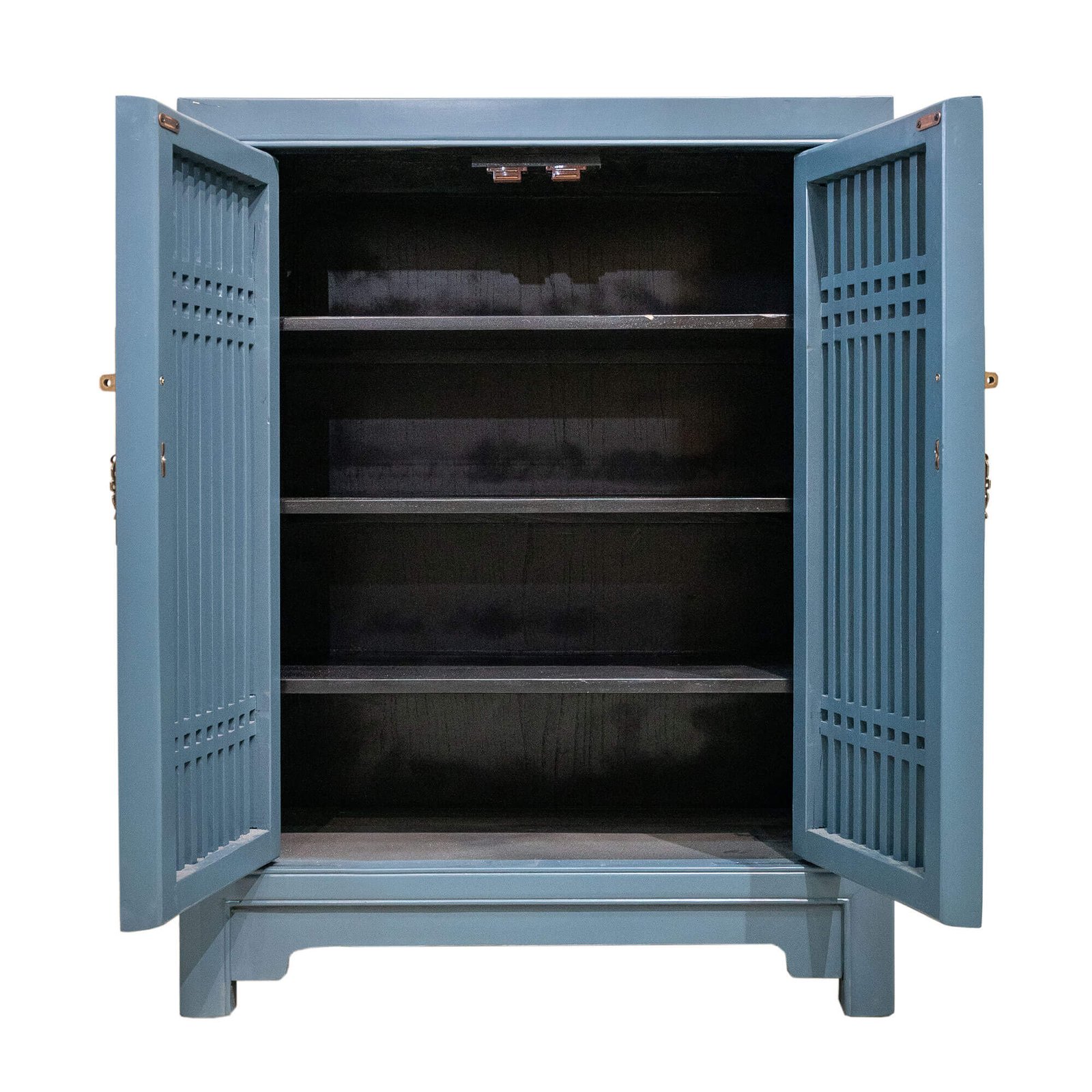 Chinese spindle door cabinet in deco blue