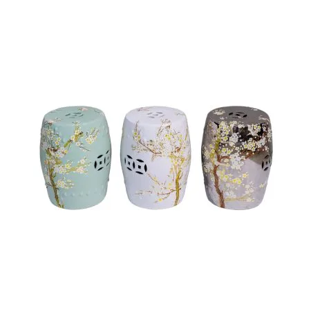 Chinese porcelain garden stools