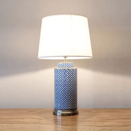 Ceramic table lamp