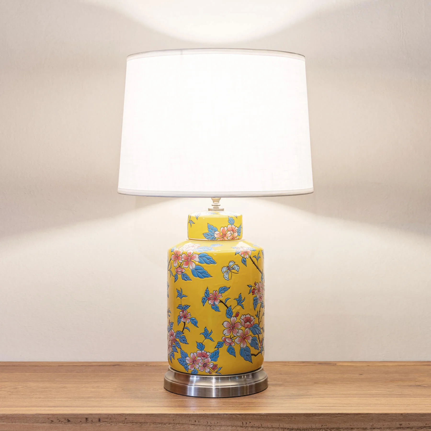 XH-353 Ceramic oriental table lamp