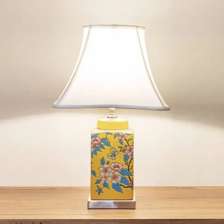Ceramic oriental table lamp