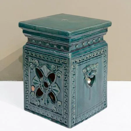 Square ceramic stool with lion heads