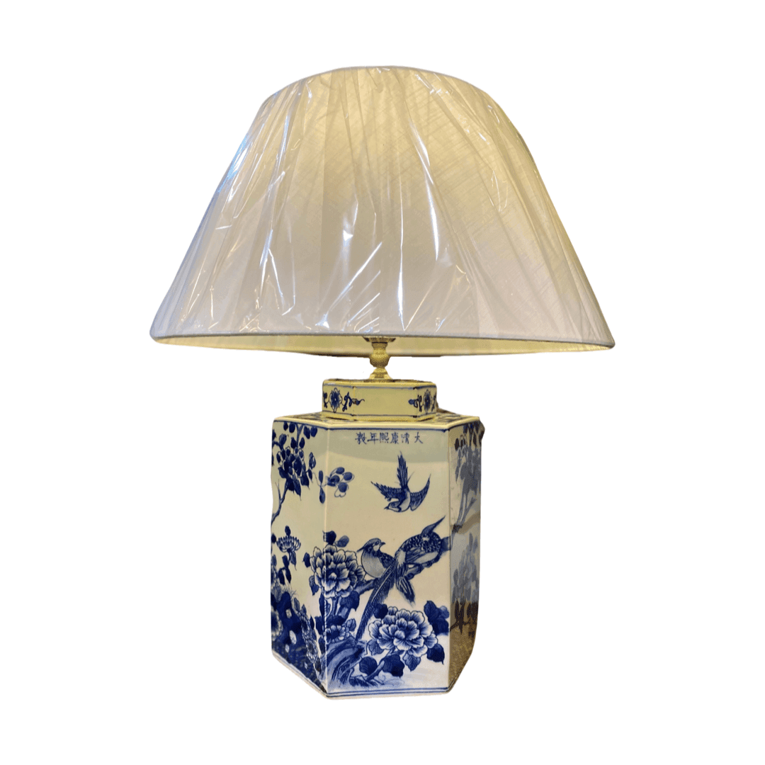 6-sided porcelain blue & white chinese table lamp