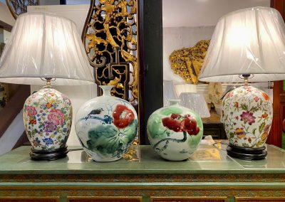 chinese porcelain pomegranate vases