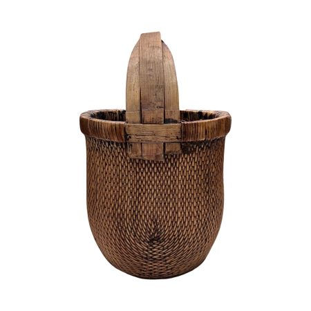 Vintage chinese rattan basket with handle