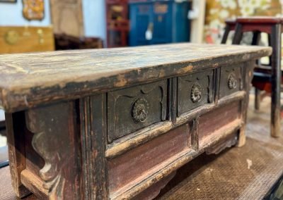 Chinese antique furniture, low blanket chest from Shandong