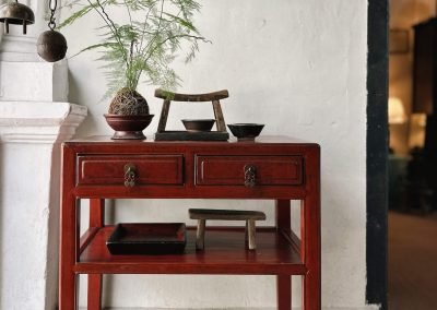 Chinese antique furniture red table with shelf